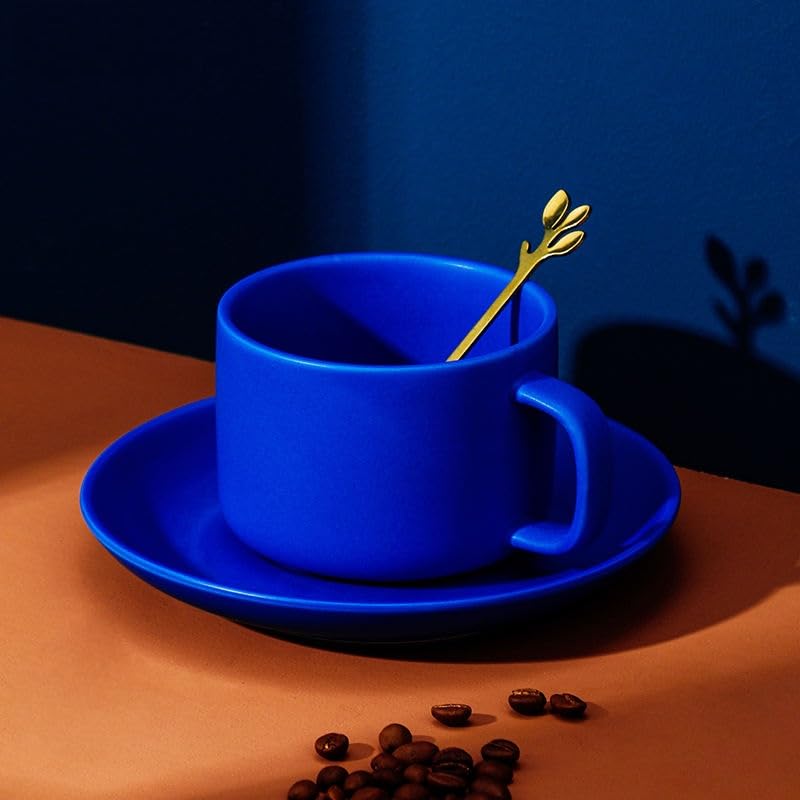 Porcelain Blue & White Cup with Gift Box Set