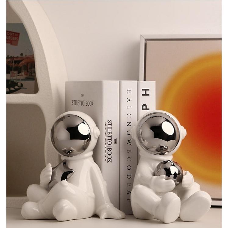 Astronaut Bookends Ceramic 2 Pcs