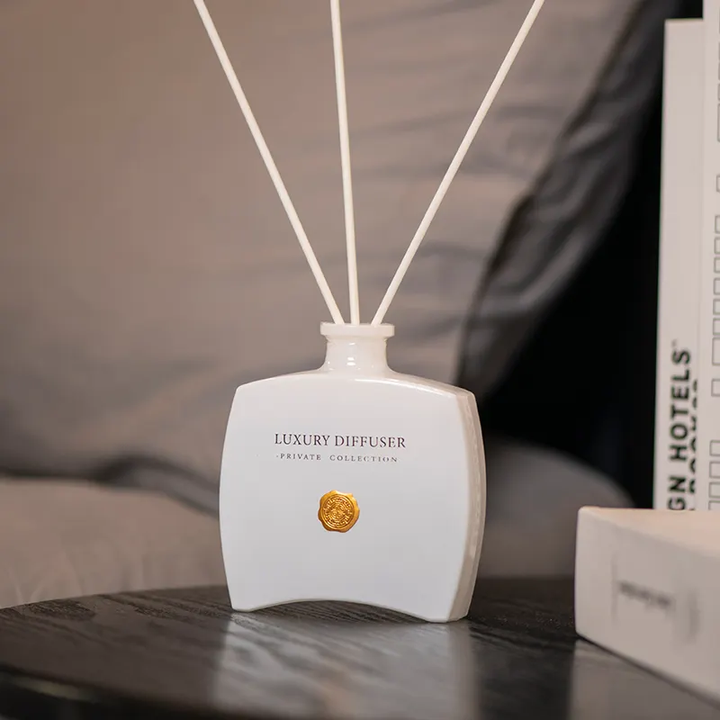 Luxury Diffuser with Sticks