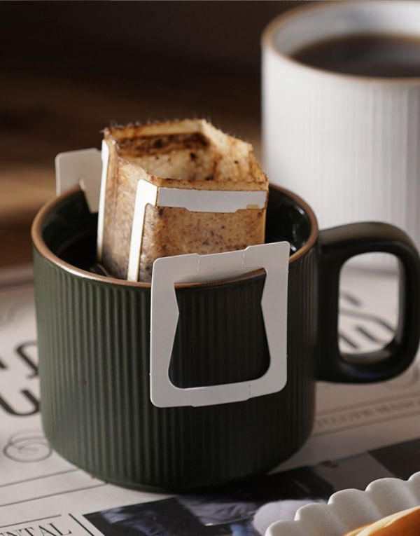 Lined Porcelain Coffee Mug