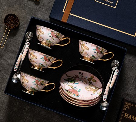 Unique Tea Cup and Saucer in Gift Box 4 Set