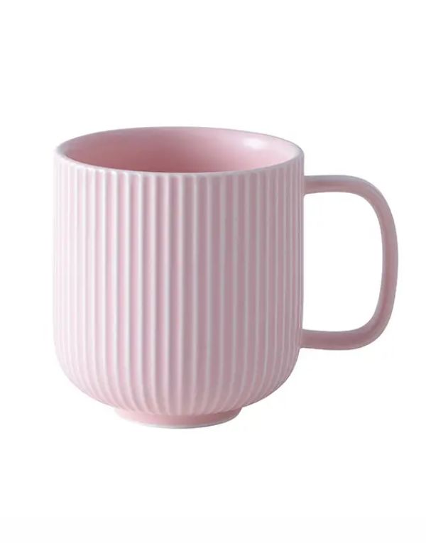 Elegant Set of 4 Ceramic Mugs with Nordic 3D Structure