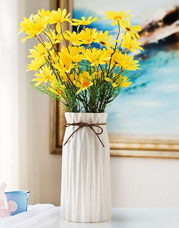 Modern Decorative Flower Vase for Home Décor