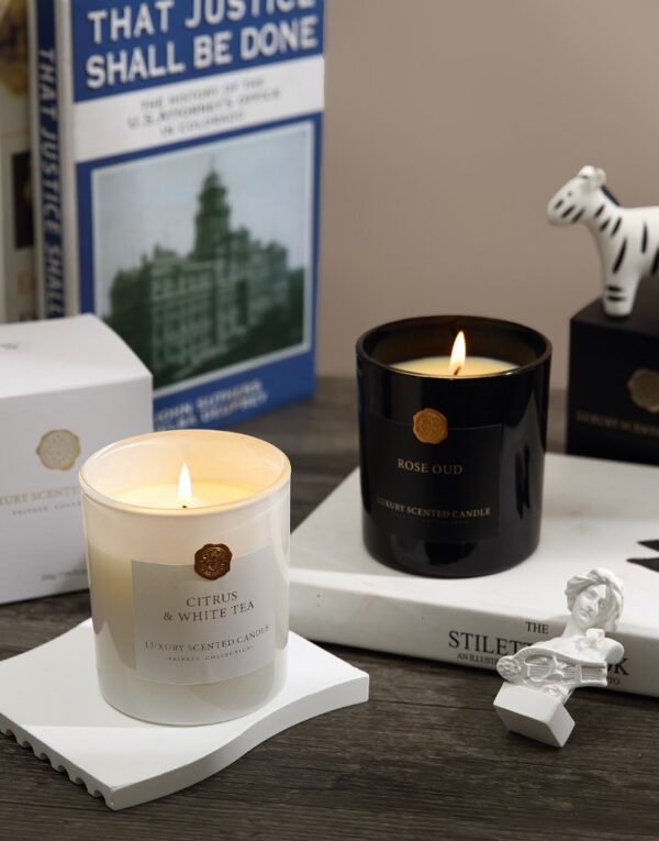 Scented Soy Candle, Aromatherapy Candles for Home Decor, Made with Natural Soy Wax and Essntial Oil