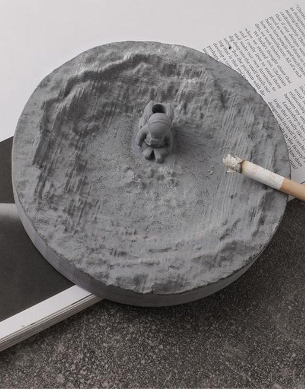 Astronaut on Moon Ashtray