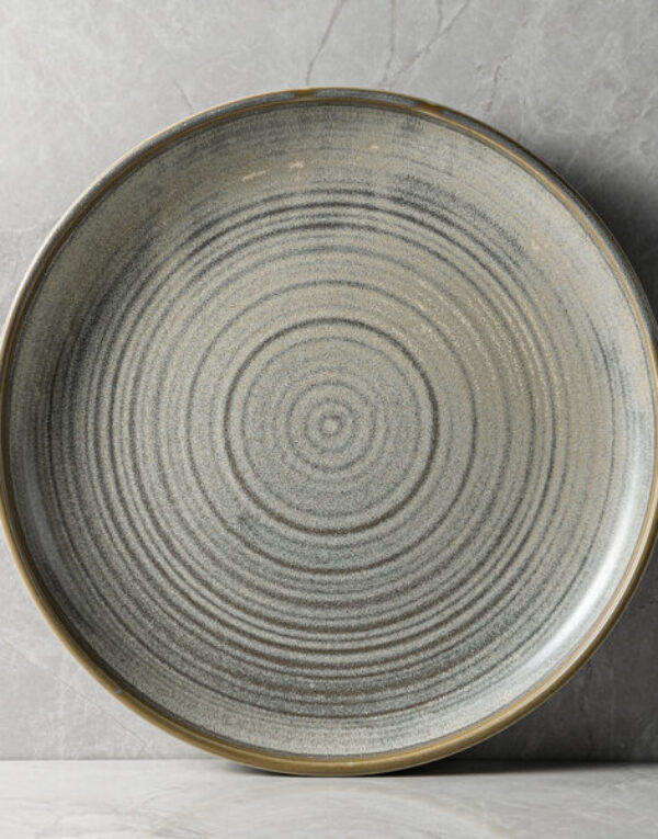 Round Ceramic Dinner Plate Size: 8 Inch
