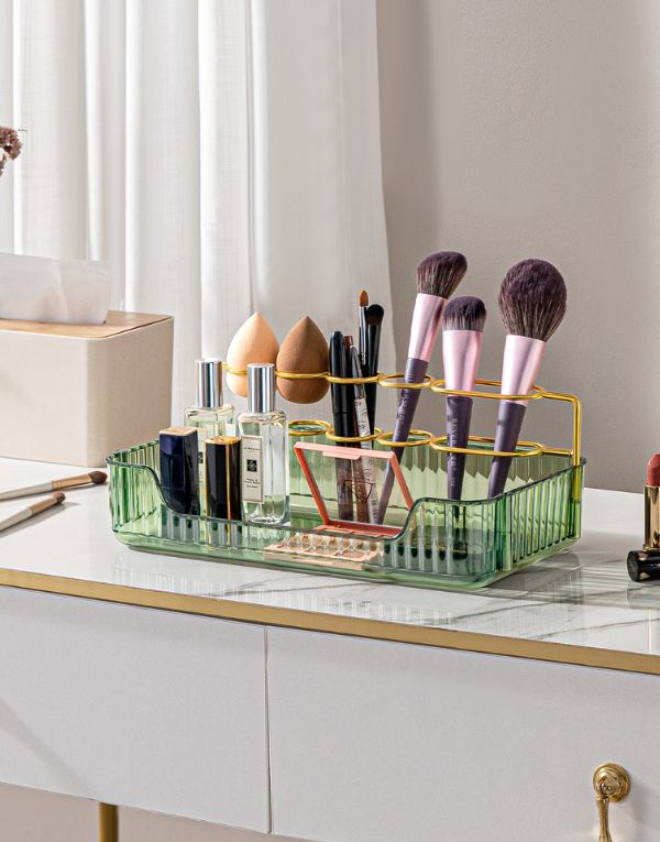 Beautiful Makeup Organizer Large Capacity Cosmetics Storage Holder Rack